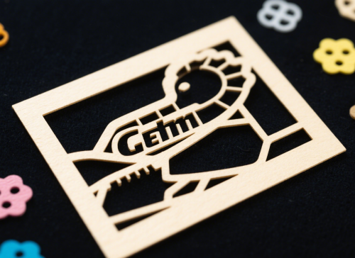 Laserski krmilnik za lasersko rezanje nekovin: natančnost, stabilnost in učinkovitost